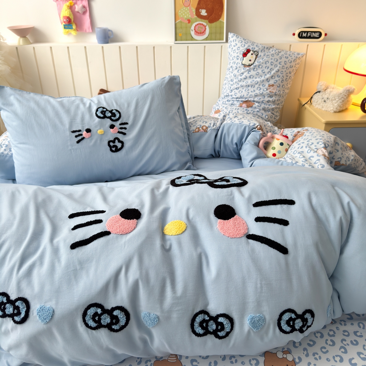 91家纺网 家纺一手货源 找家纺 一霖家纺 2026新款云朵棉毛巾绣小清新猫咪系列四件套 可爱猫咪蓝