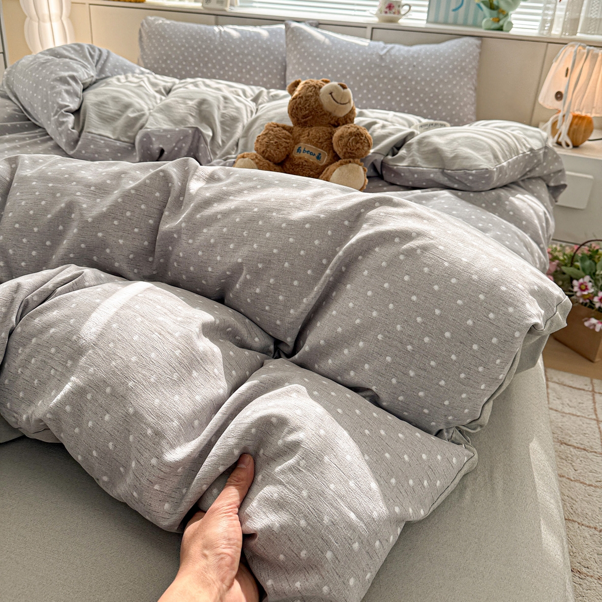 91家纺网 家纺一手货源 找家纺 名品家纺 2026新款软糯小露麻棉麻棉纱四件套 提供买家秀 灰羽星点