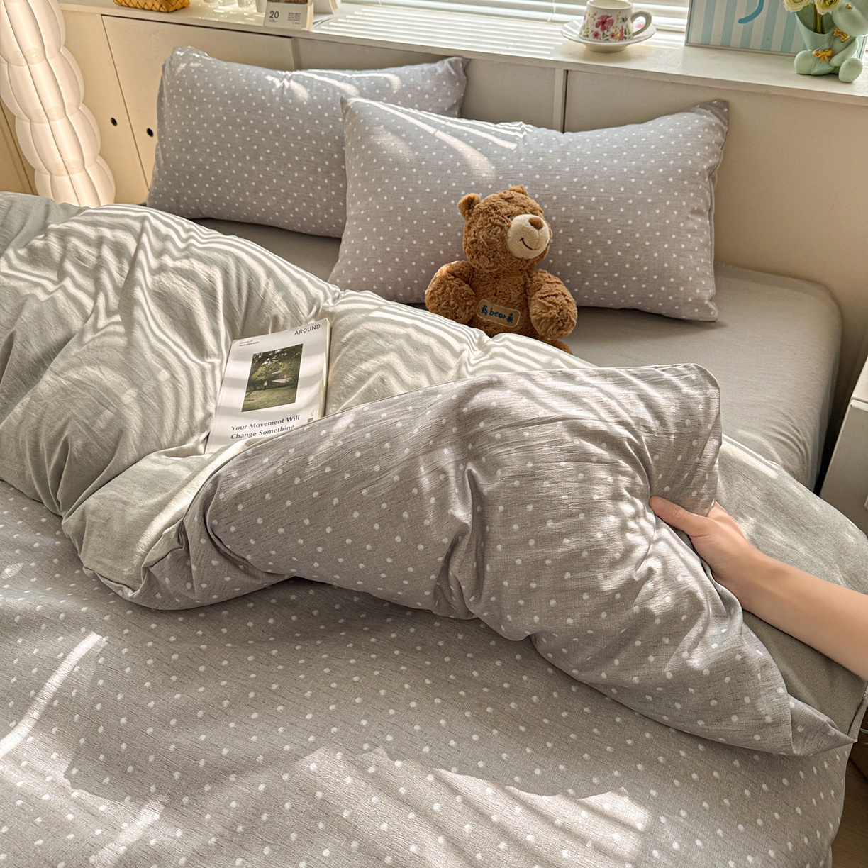 91家纺网 家纺一手货源 找家纺 名品家纺 2026新款软糯小露麻棉麻棉纱四件套 提供买家秀 灰羽星点