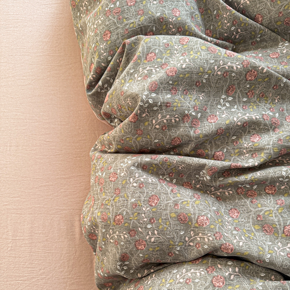 91家纺网 家纺一手货源 找家纺 名品家纺 2026新款软糯小露麻棉麻棉纱四件套 提供买家秀 玫瑰蔓语