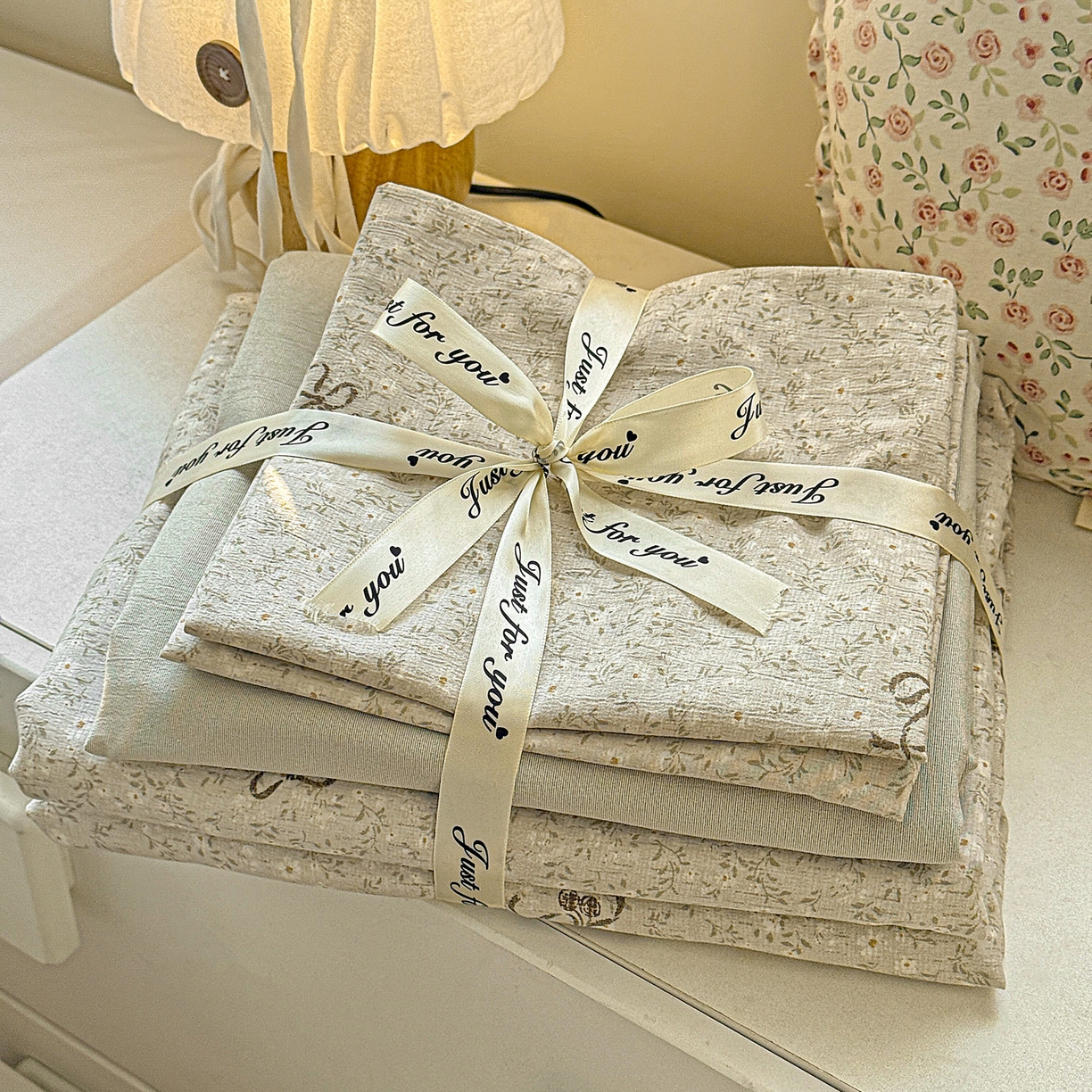 91家纺网 家纺一手货源 找家纺 名品家纺 2026新款软糯小露麻棉麻棉纱四件套 提供买家秀 小雏菊