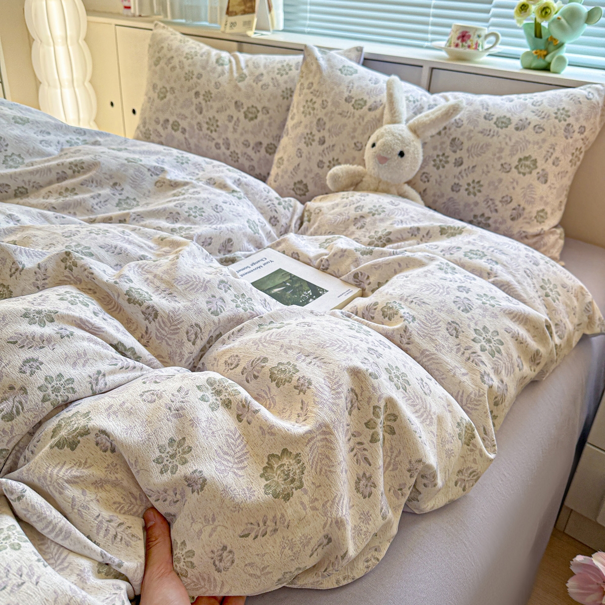 91家纺网 家纺一手货源 找家纺 名品家纺 2026新款软糯小露麻棉麻棉纱四件套 提供买家秀 紫雾栖花