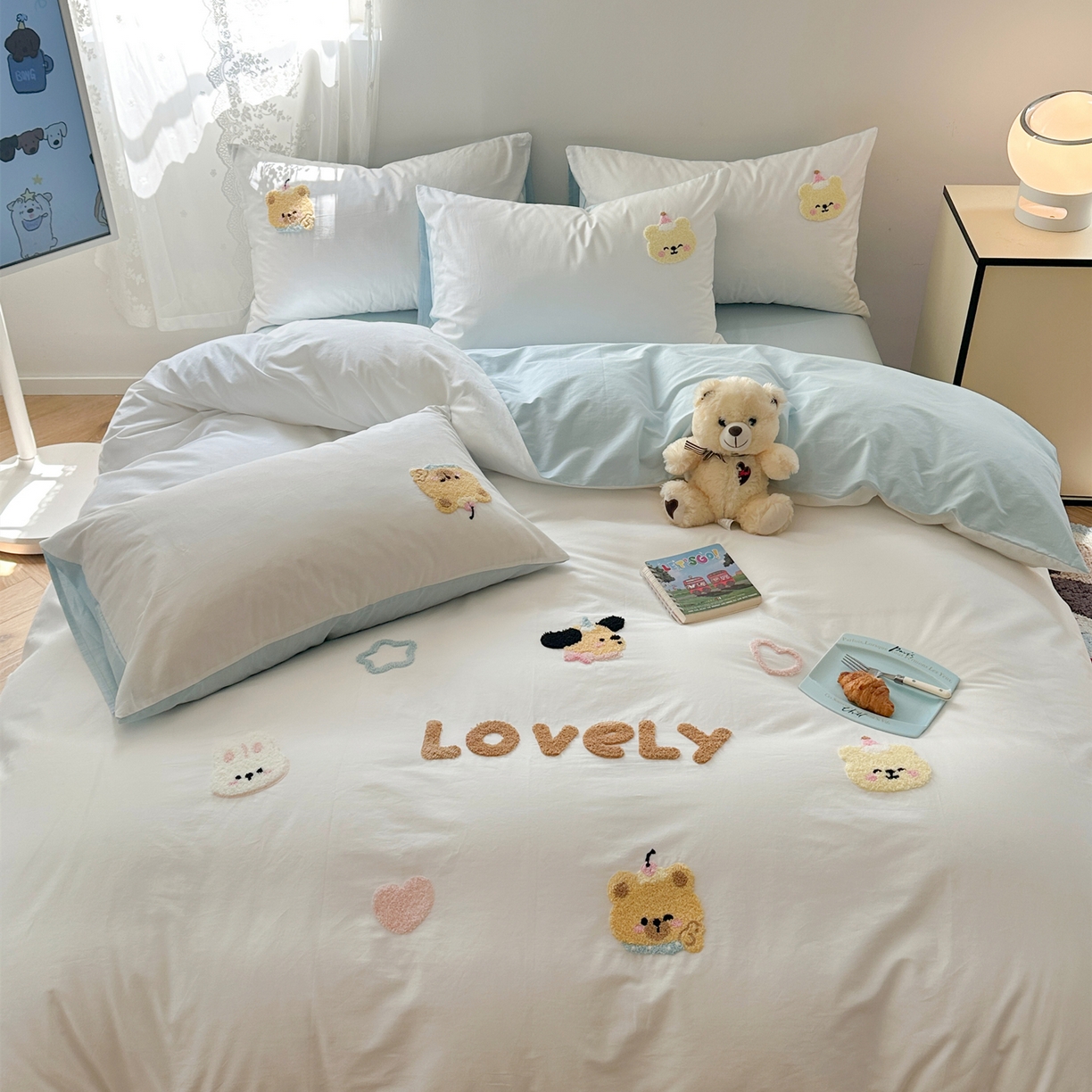 91家纺网 家纺一手货源 找家纺 丽涵家纺 2026新款50S全棉纯棉水洗棉毛巾绣花四件套幸运圣诞 动物乐园