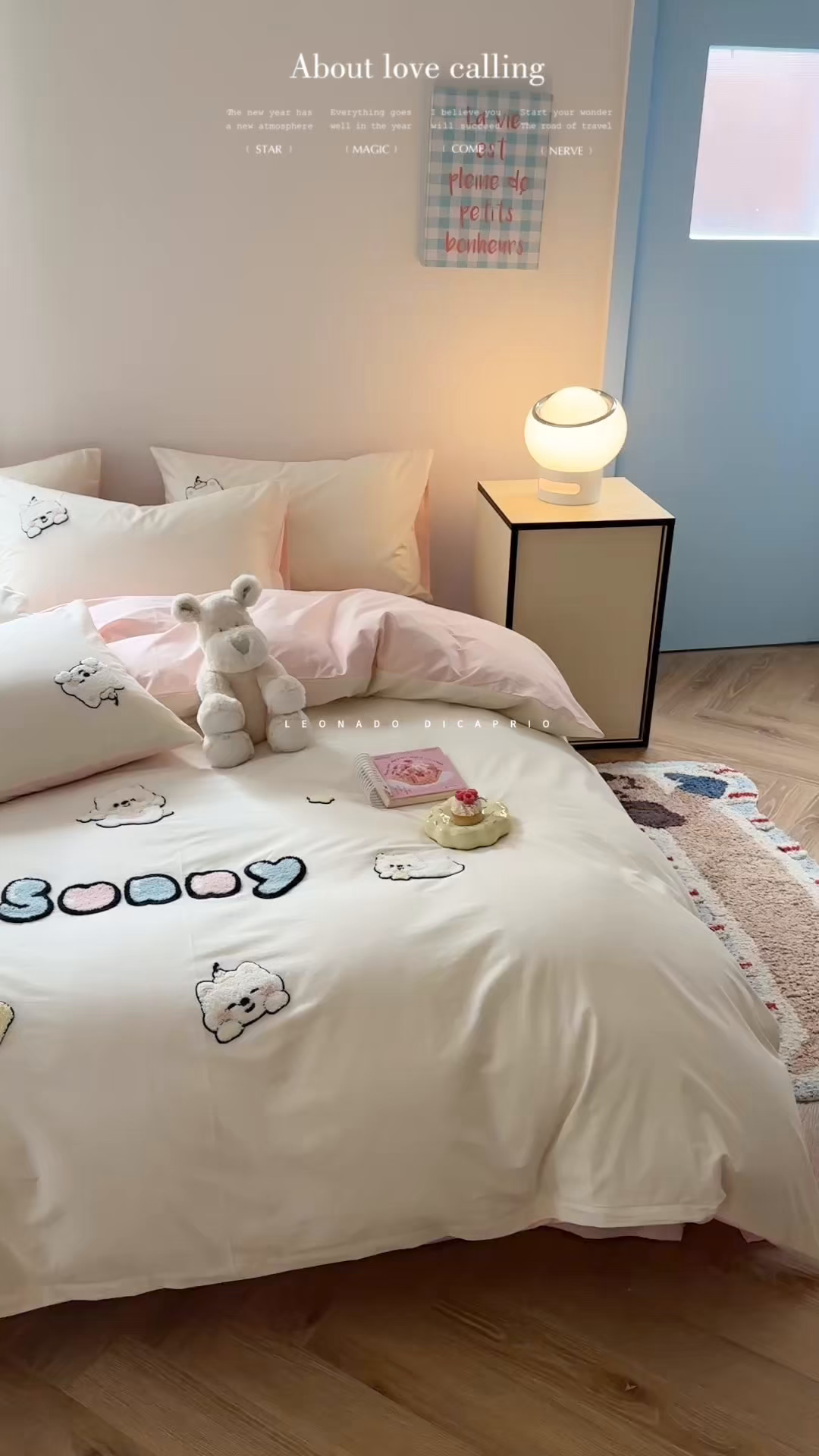 91家纺网 家纺一手货源 找家纺 丽涵家纺 2026新款50S全棉纯棉水洗棉毛巾绣花四件套幸运圣诞 可爱小狗-浅粉