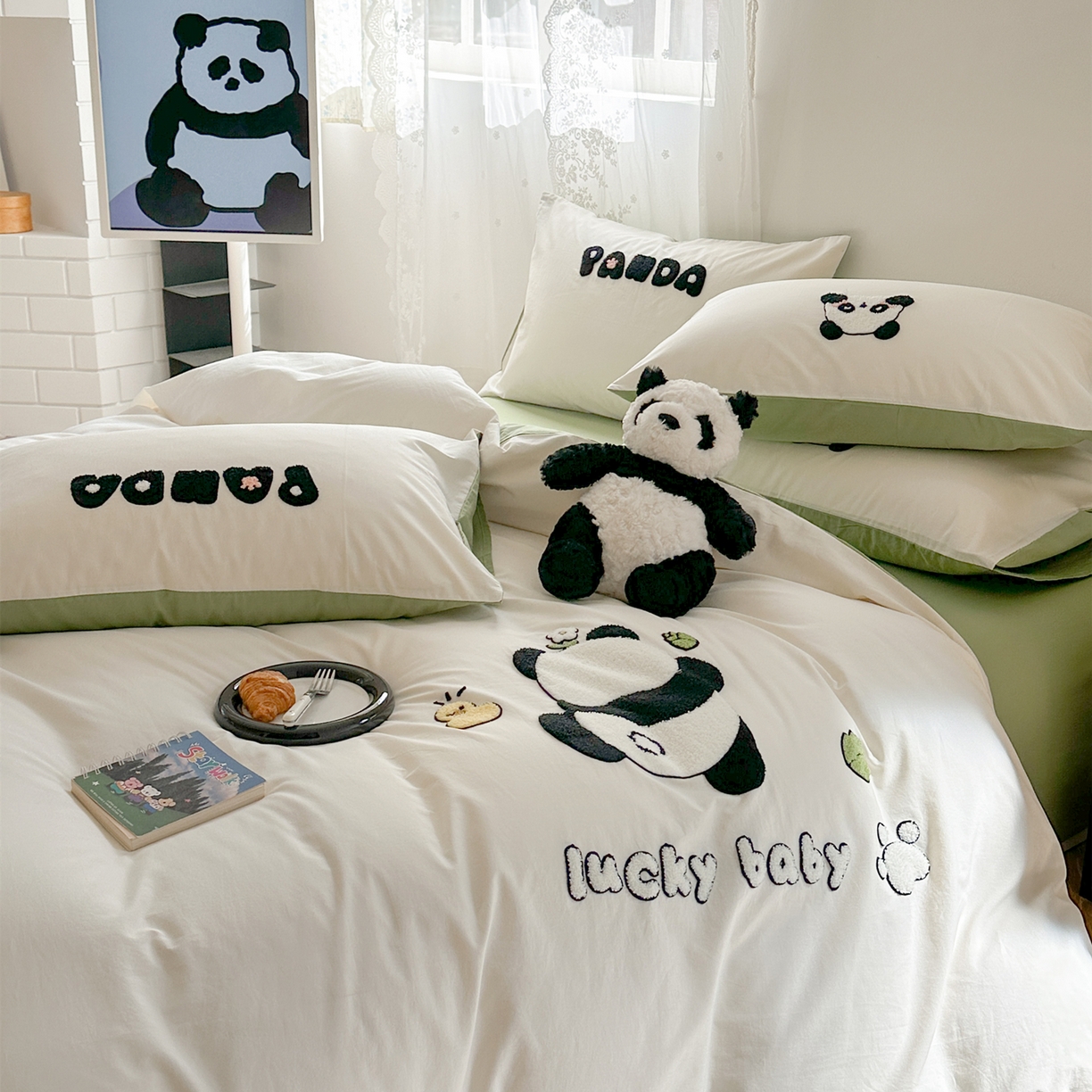 91家纺网 家纺一手货源 找家纺 丽涵家纺 2026新款50S全棉纯棉水洗棉毛巾绣花四件套幸运圣诞 熊猫嘟嘟