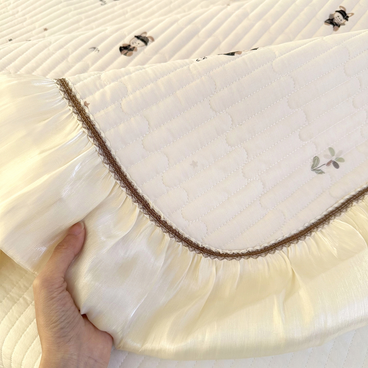 91家纺网 家纺一手货源 找家纺 美优兰 2026新款全棉13372法式花边床盖（含买家秀） 奶酪兔