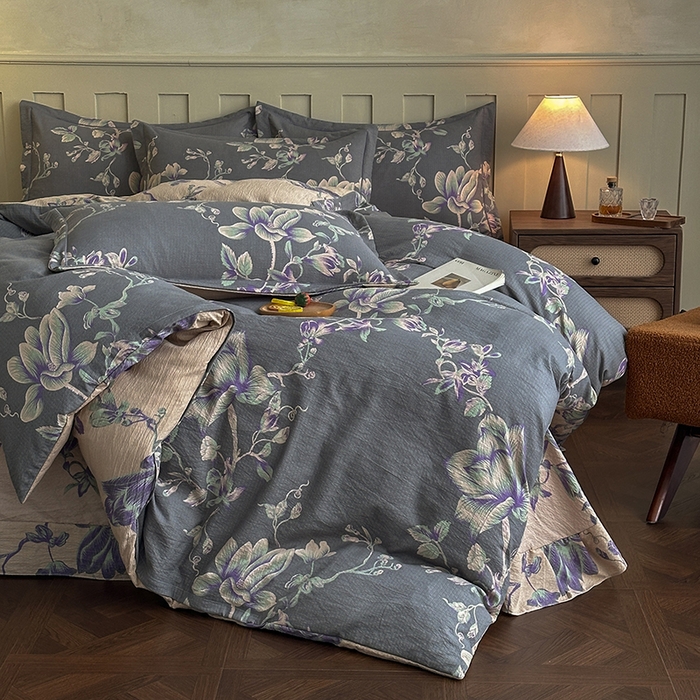 91家纺网 家纺一手货源 找家纺 大元 2026新款亲肤水洗棉双层纱提花四件套 兰花草-灰