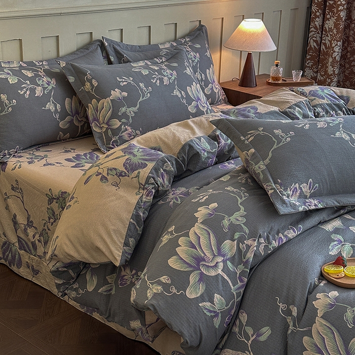 91家纺网 家纺一手货源 找家纺 大元 2026新款亲肤水洗棉双层纱提花四件套 兰花草-灰