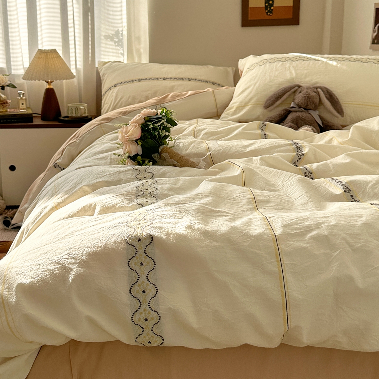 91家纺网 家纺一手货源 找家纺 艾咪-Amy ntmy 2026新款法式复古风全棉纯棉色织提花四件套-繁花 繁花驼