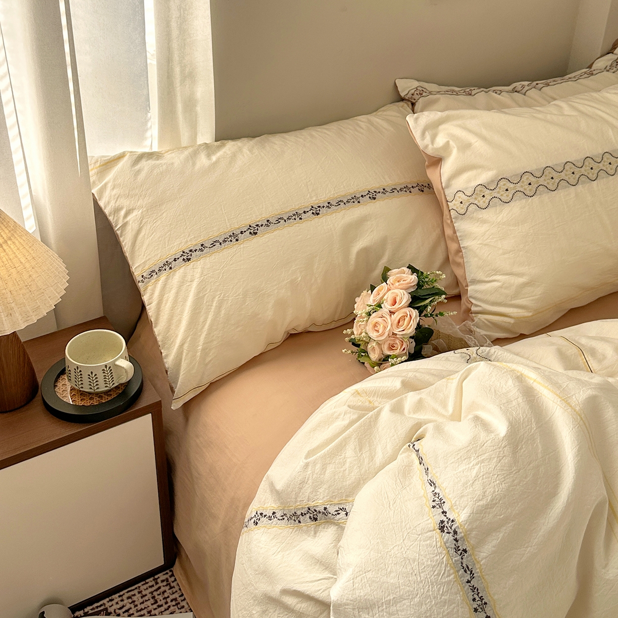 91家纺网 家纺一手货源 找家纺 艾咪-Amy ntmy 2026新款法式复古风全棉纯棉色织提花四件套-繁花 繁花驼