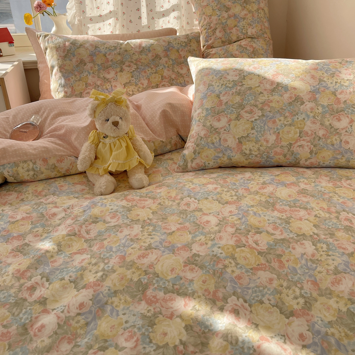 91家纺网 家纺一手货源 找家纺 瑞莱 2026新款全棉印花单被套系列 花海油画