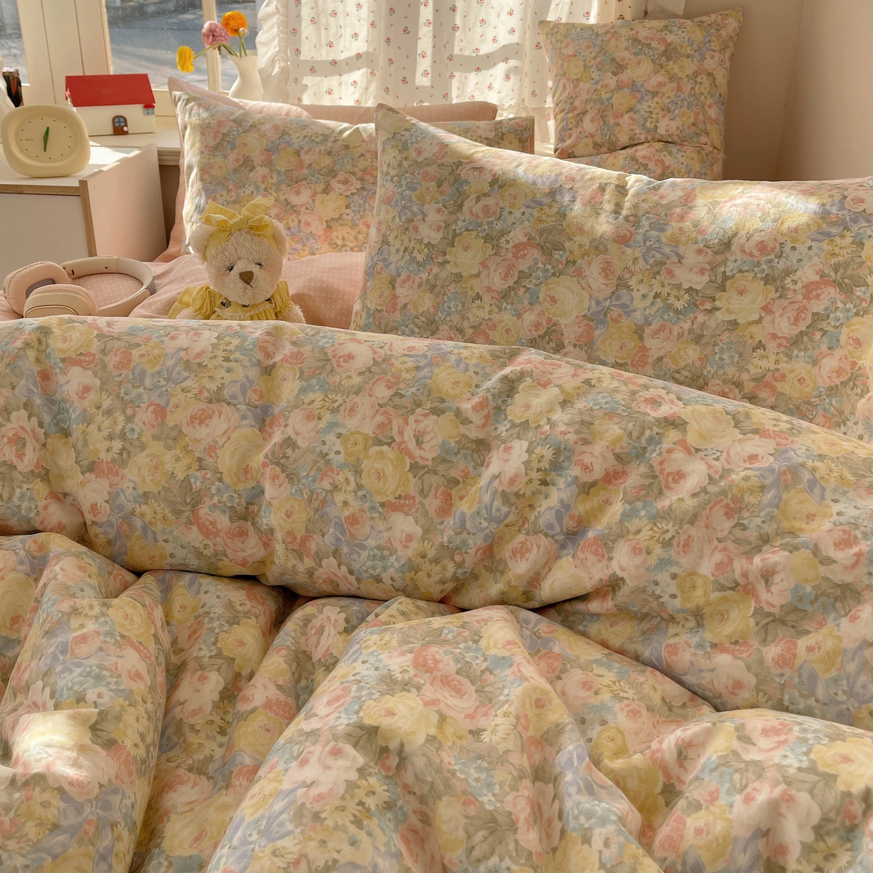 91家纺网 家纺一手货源 找家纺 瑞莱 2026新款全棉印花单被套系列 花海油画