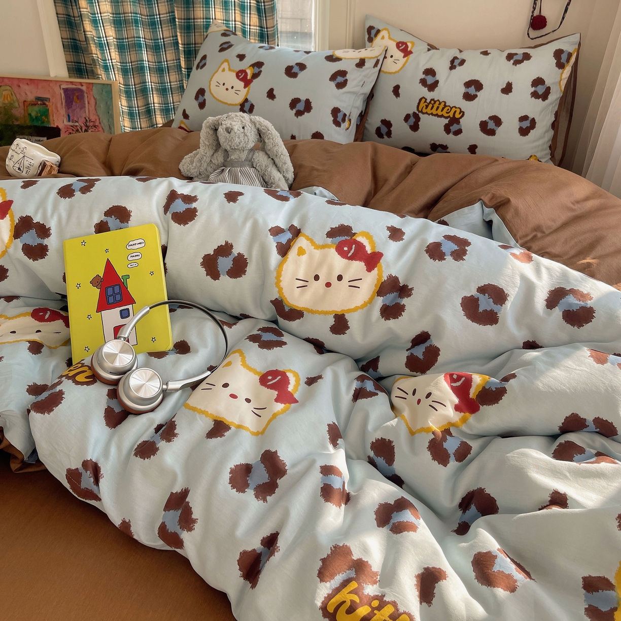 91家纺网 家纺一手货源 找家纺 瑞莱 2026新款全棉印花单被套系列 猫吃鱼（蓝）