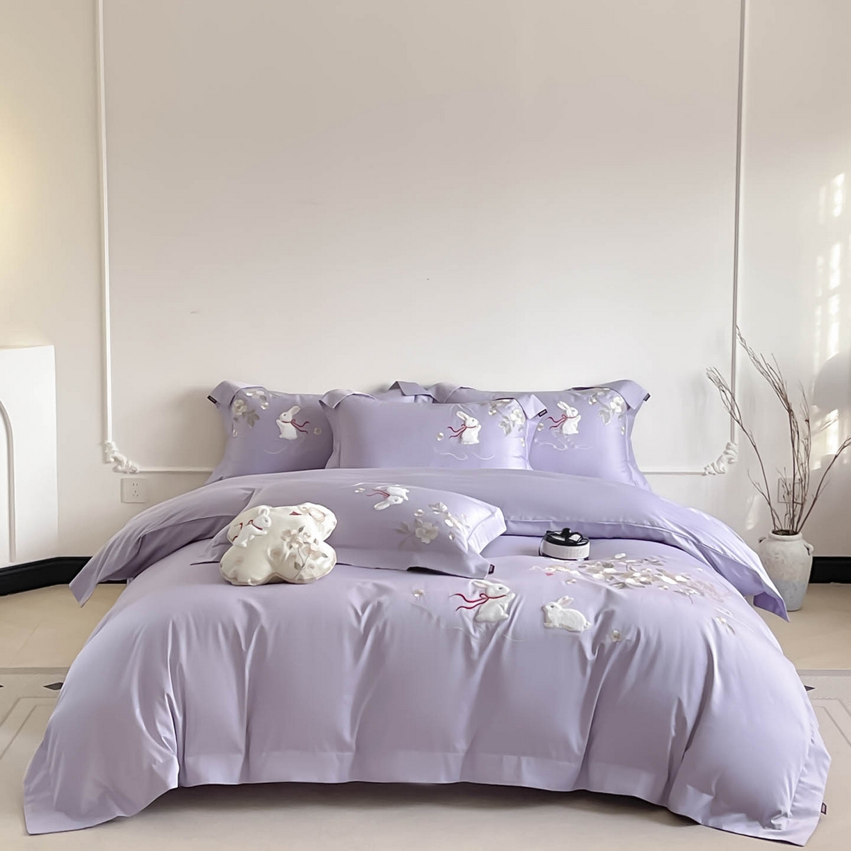91家纺网 家纺一手货源 找家纺  2026新年锦鲤A类贡缎长绒棉四件套纯棉重工刺绣被套床单床笠喜庆床上用品-柏丽兔 柏丽兔-紫