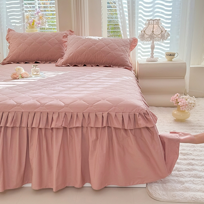 91家纺网 家纺一手货源 找家纺 （总）美达家纺 2026新款13372全棉夹棉纯色床裙四件套