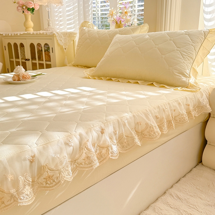 91家纺网 家纺一手货源 找家纺 美达家纺 2026新款13372全棉素色夹棉床笠 米白