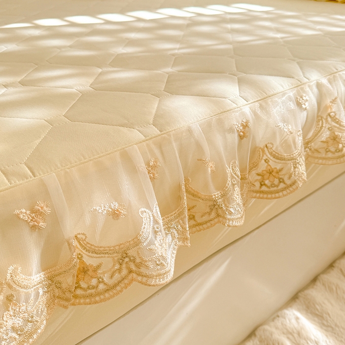 91家纺网 家纺一手货源 找家纺 美达家纺 2026新款13372全棉素色夹棉床笠 米白