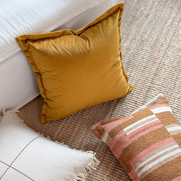 91家纺网 家纺一手货源 找家纺 （总）美茉家居 2026新款阡陌角落抱枕组合