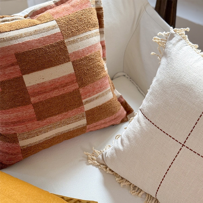 91家纺网 家纺一手货源 找家纺 （总）美茉家居 2026新款阡陌角落抱枕组合