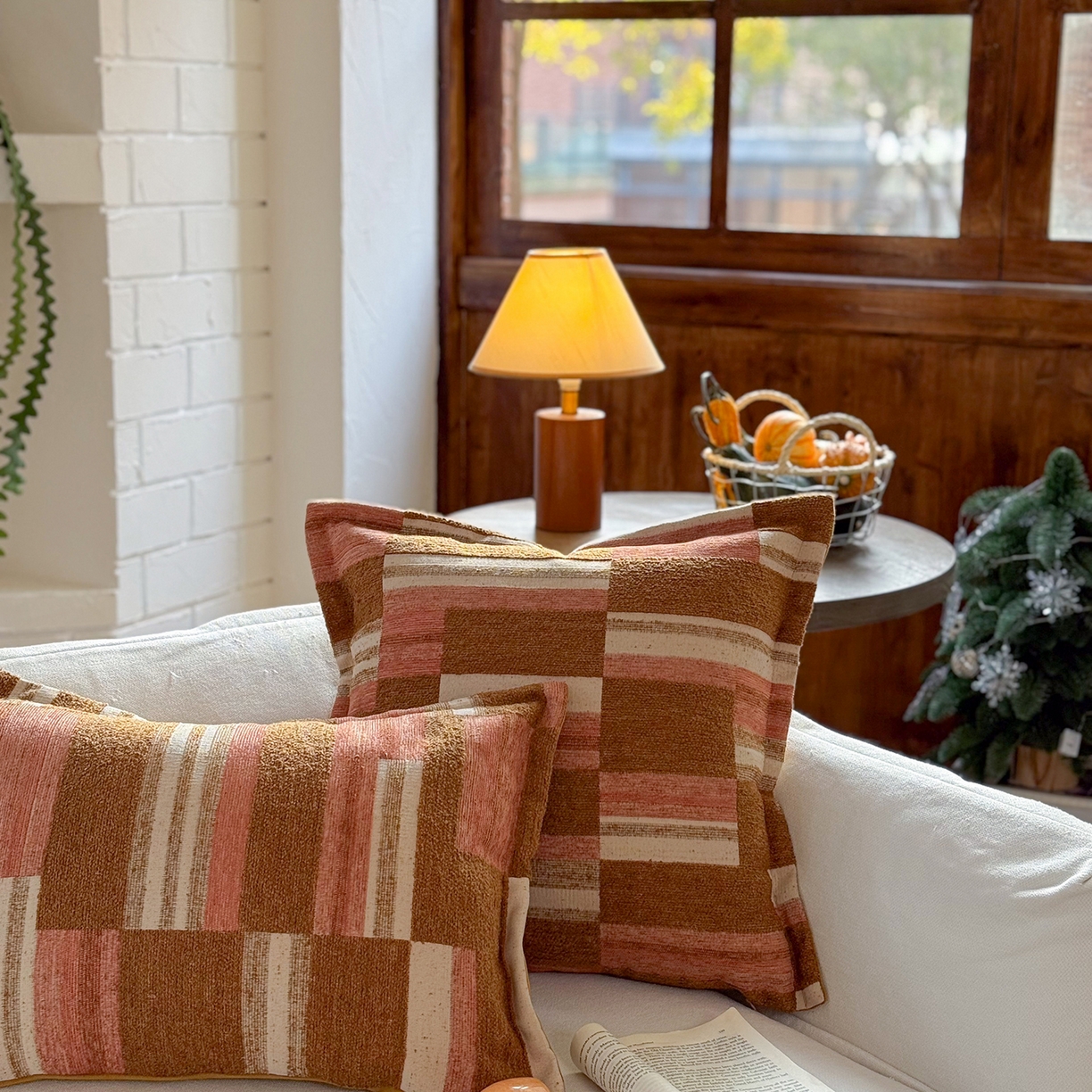 91家纺网 家纺一手货源 找家纺 美茉家居 2026新款阡陌角落抱枕组合 阡陌方枕