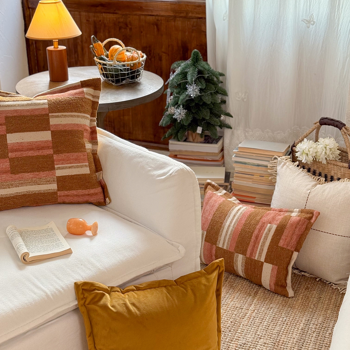 91家纺网 家纺一手货源 找家纺 美茉家居 2026新款阡陌角落抱枕组合 阡陌长枕