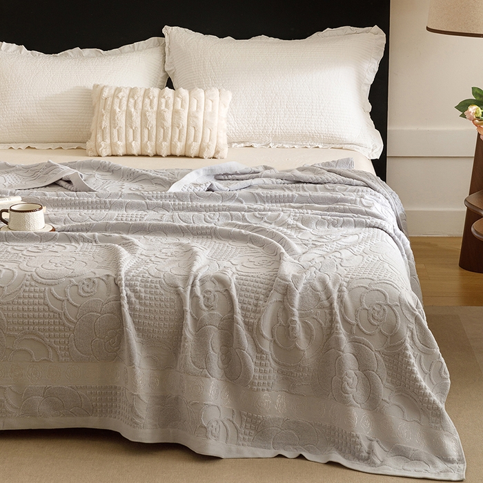 91家纺网 家纺一手货源 找家纺 悦然毛巾被 2026新款全棉老式毛巾被夏被空调毯 山茶旧梦浅灰