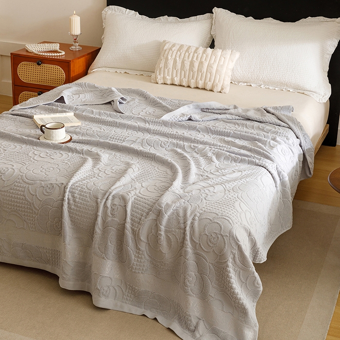 91家纺网 家纺一手货源 找家纺 悦然毛巾被 2026新款全棉老式毛巾被夏被空调毯 山茶旧梦浅灰