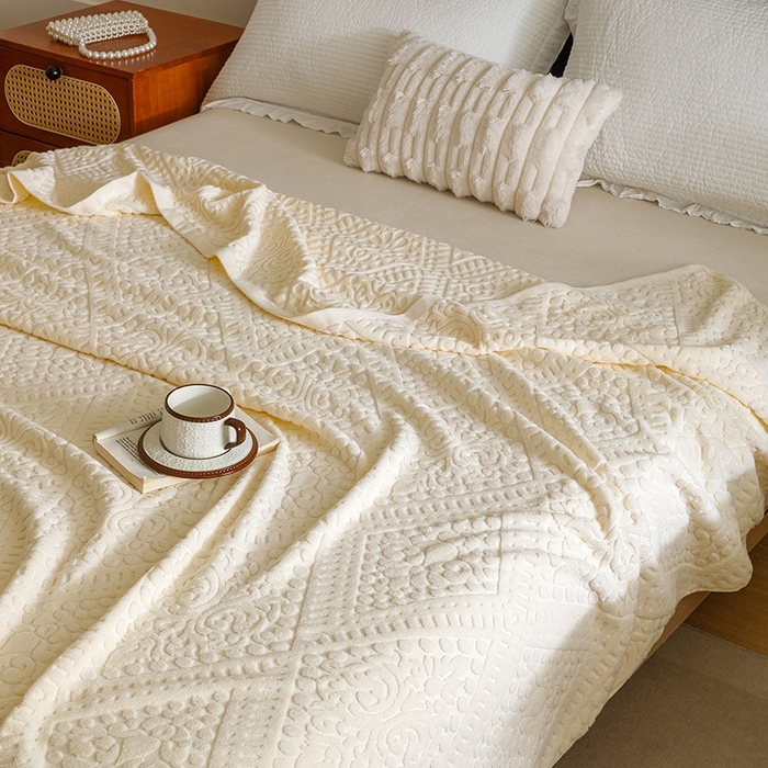 91家纺网 家纺一手货源 找家纺 悦然毛巾被 2026新款全棉老式毛巾被夏被空调毯 菱纹米白