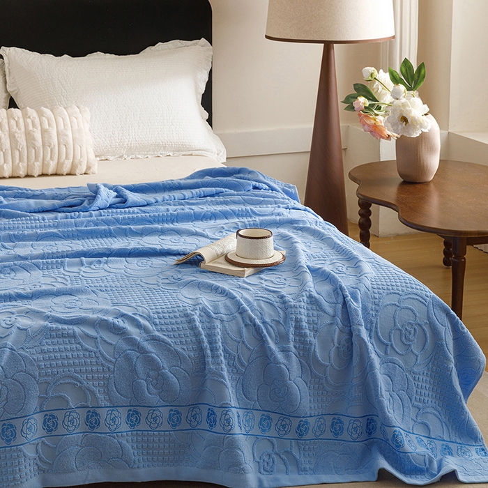 91家纺网 家纺一手货源 找家纺 悦然毛巾被 2026新款全棉老式毛巾被夏被空调毯 山茶旧梦深蓝