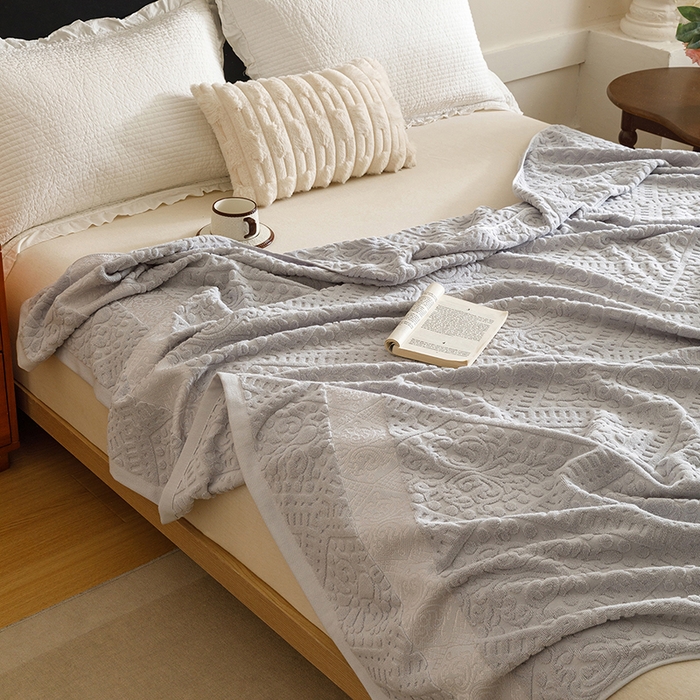 91家纺网 家纺一手货源 找家纺 悦然毛巾被 2026新款全棉老式毛巾被夏被空调毯 菱纹浅灰