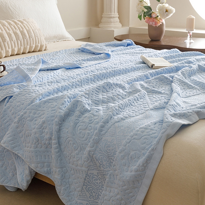 91家纺网 家纺一手货源 找家纺 悦然毛巾被 2026新款全棉老式毛巾被夏被空调毯 菱纹浅蓝