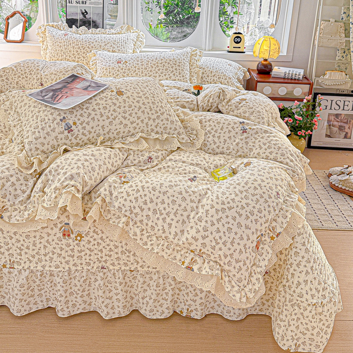 91家纺网 家纺一手货源 找家纺  梦莱斯 2026新款小清新可爱风纯棉花边床盖四件套 午后时光