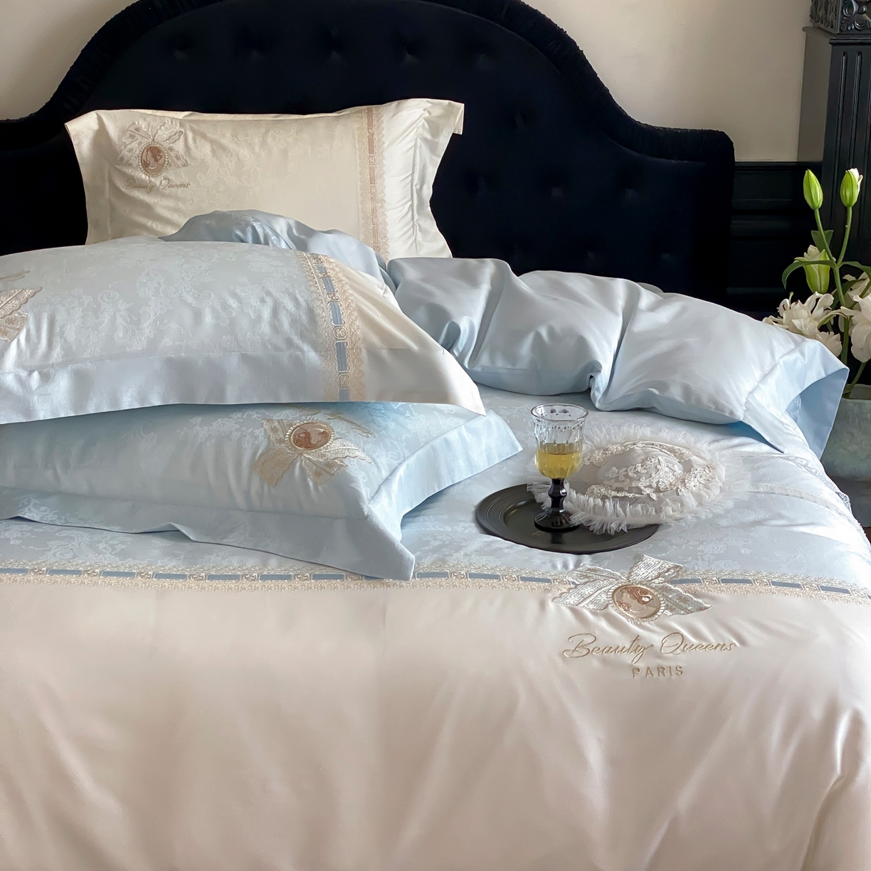 91家纺网 家纺一手货源 找家纺 初拾 2026春夏新款全棉纯棉蕾丝提花绣花四件套-巴黎恋人 巴黎恋人-晴空蓝