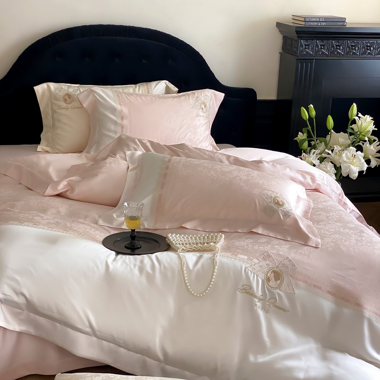 91家纺网 家纺一手货源 找家纺 初拾 2026春夏新款全棉纯棉蕾丝提花绣花四件套-巴黎恋人 巴黎恋人-粉黛