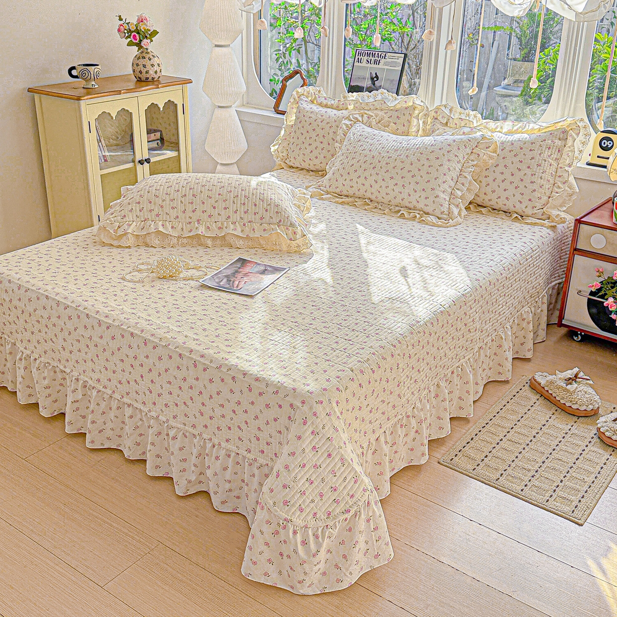 91家纺网 家纺一手货源 找家纺  梦莱斯 2026新款小清新可爱风纯棉花边床盖四件套 小玫瑰