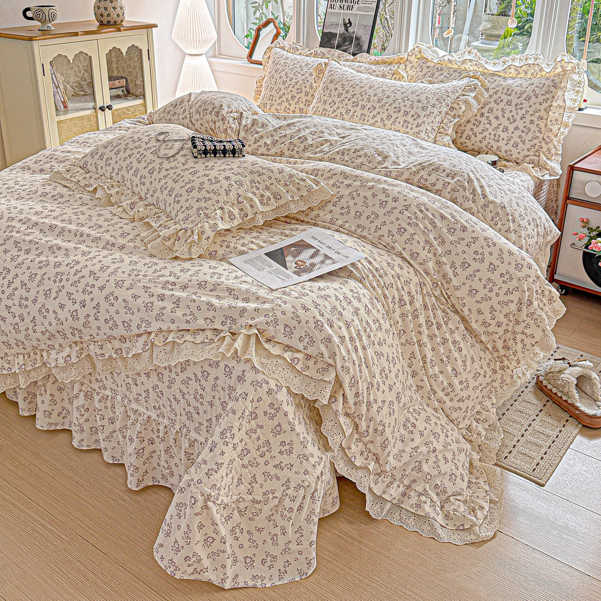 91家纺网 家纺一手货源 找家纺  梦莱斯 2026新款小清新可爱风纯棉花边床盖四件套 紫菱花笺