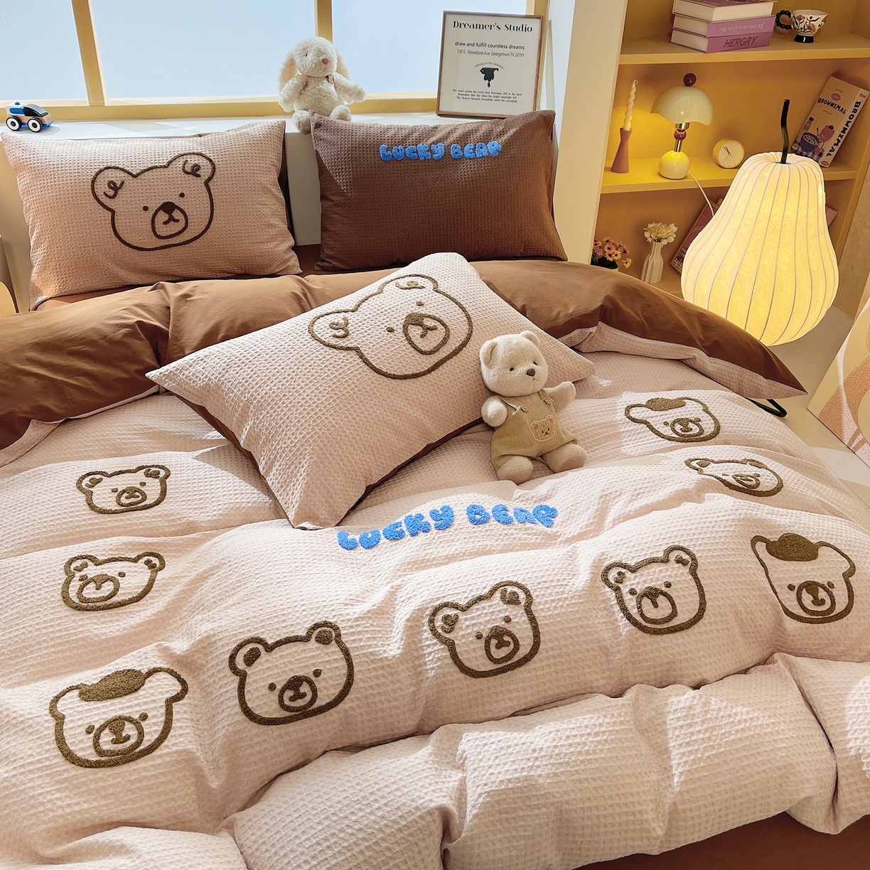 91家纺网 家纺一手货源 找家纺 （总）炫拼家纺 2026新款A类全棉纯棉华夫格毛巾绣B版40支纯棉水洗棉四件套-哆啦系列