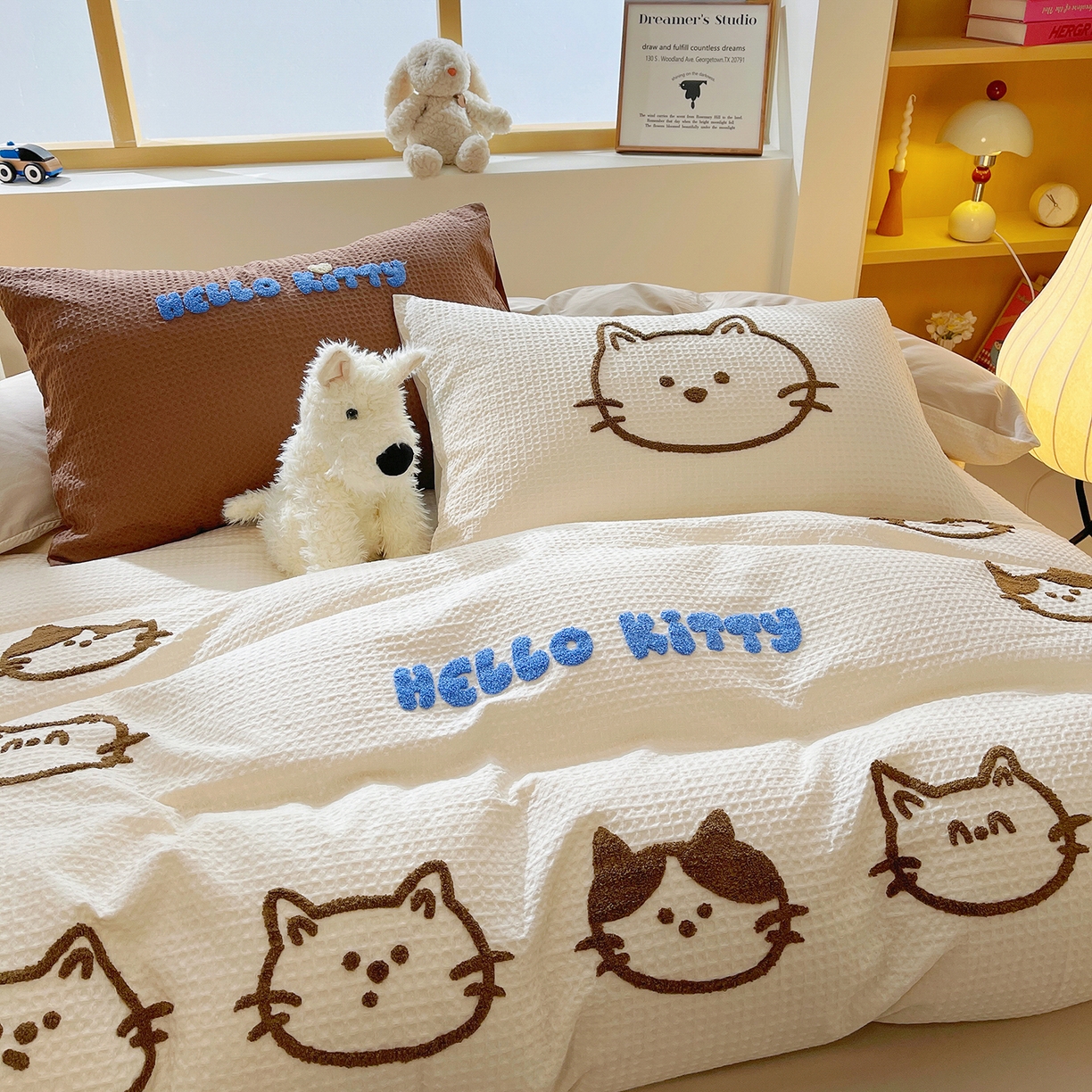 91家纺网 家纺一手货源 找家纺 炫拼家纺 2026新款A类全棉纯棉华夫格毛巾绣B版40支纯棉水洗棉四件套-哆啦系列 哆啦一小猫