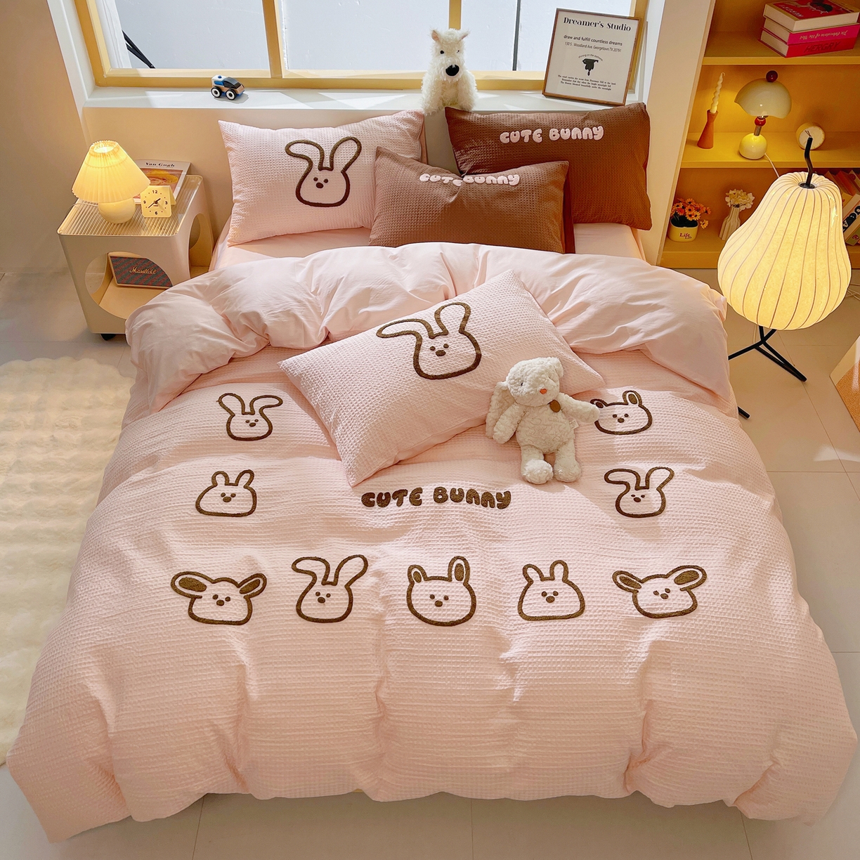 91家纺网 家纺一手货源 找家纺 炫拼家纺 2026新款A类全棉纯棉华夫格毛巾绣B版40支纯棉水洗棉四件套-哆啦系列 哆啦一小兔