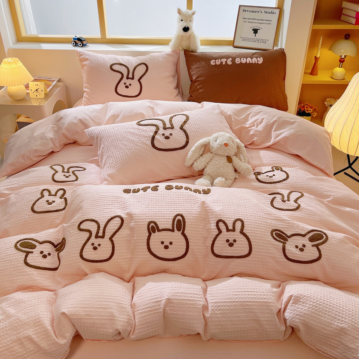 91家纺网 家纺一手货源 找家纺 炫拼家纺 2026新款A类全棉纯棉华夫格毛巾绣B版40支纯棉水洗棉四件套-哆啦系列 哆啦一小兔