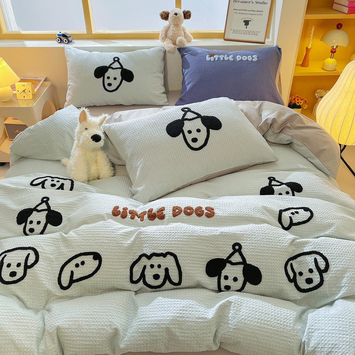 91家纺网 家纺一手货源 找家纺 炫拼家纺 2026新款A类全棉纯棉华夫格毛巾绣B版40支纯棉水洗棉四件套-哆啦系列 哆啦-小狗