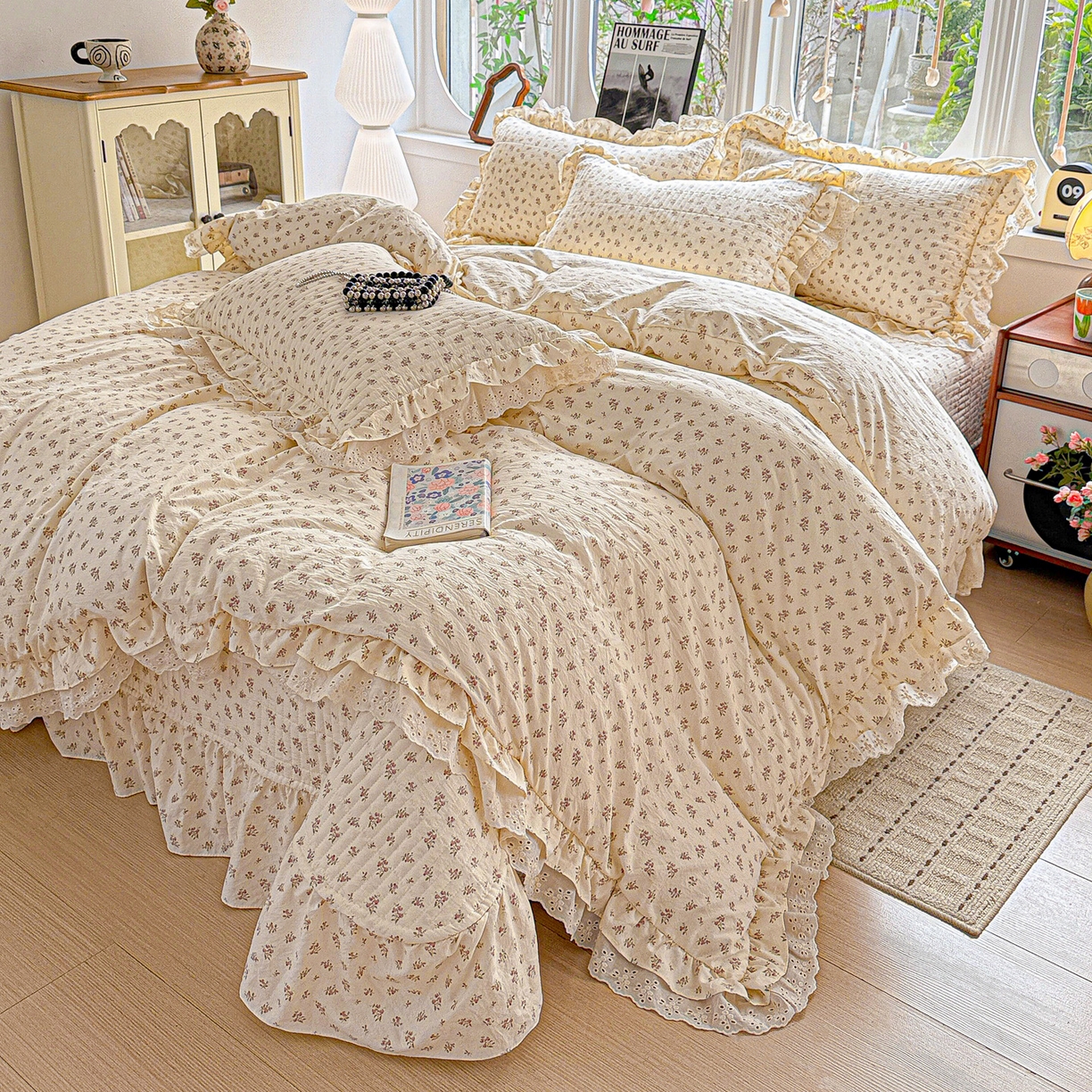 91家纺网 家纺一手货源 找家纺  梦莱斯 2026新款小清新可爱风纯棉花边床盖四件套 雾紫汀兰