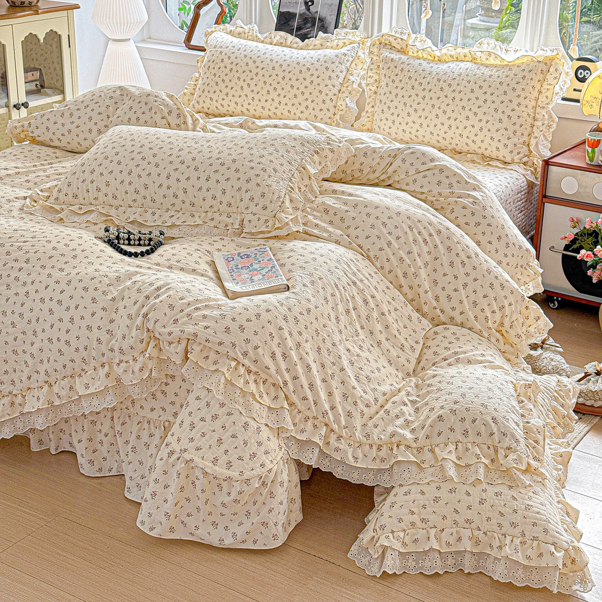 91家纺网 家纺一手货源 找家纺  梦莱斯 2026新款小清新可爱风纯棉花边床盖四件套 雾紫汀兰