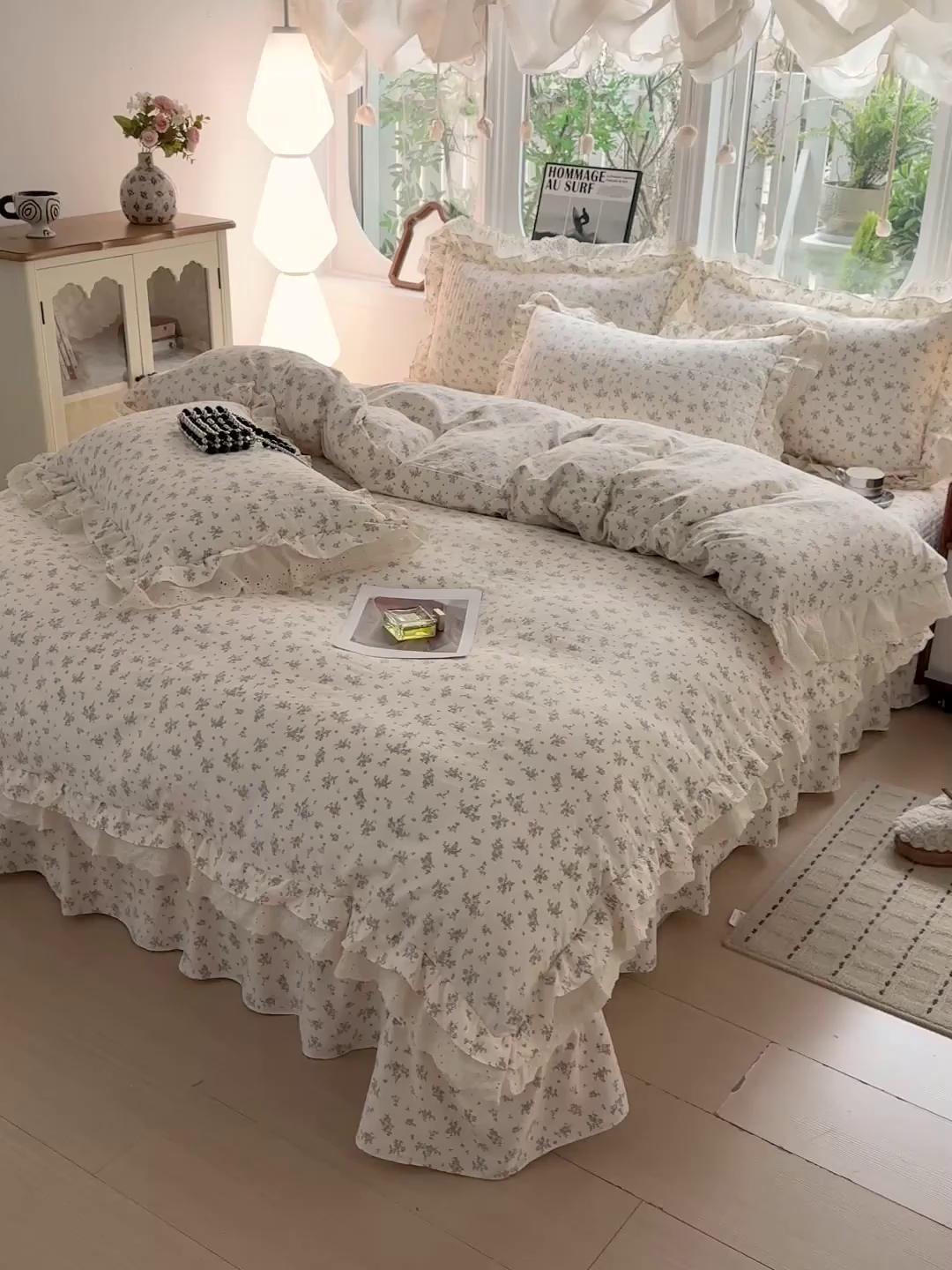 91家纺网 家纺一手货源 找家纺  梦莱斯 2026新款小清新可爱风纯棉花边床盖四件套 屿花