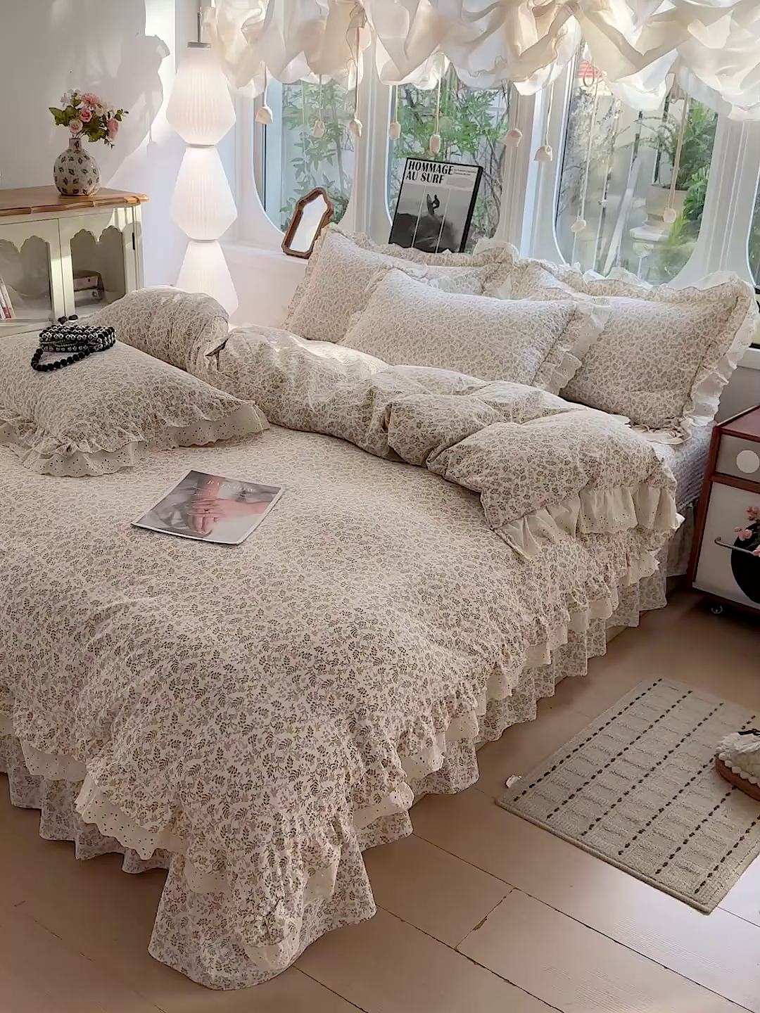 91家纺网 家纺一手货源 找家纺  梦莱斯 2026新款小清新可爱风纯棉花边床盖四件套 浅棠絮语