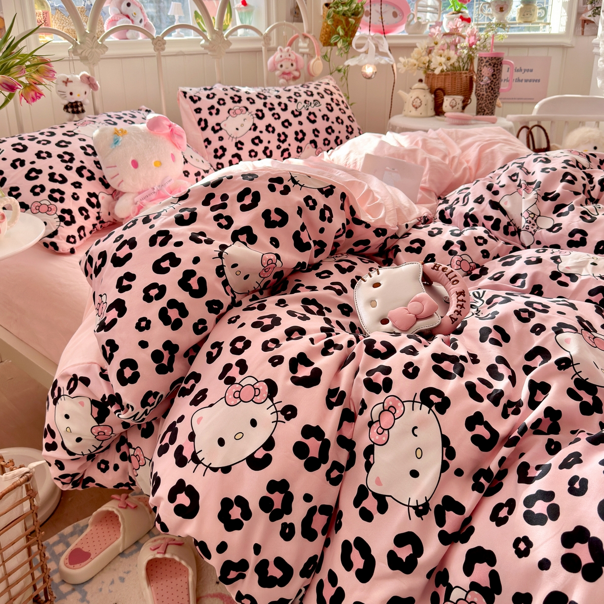 91家纺网 家纺一手货源 找家纺 卡斯诺家纺馆 2026新款卡通水洗云朵棉四件套下载文件包含买家秀 豹纹猫咪-粉