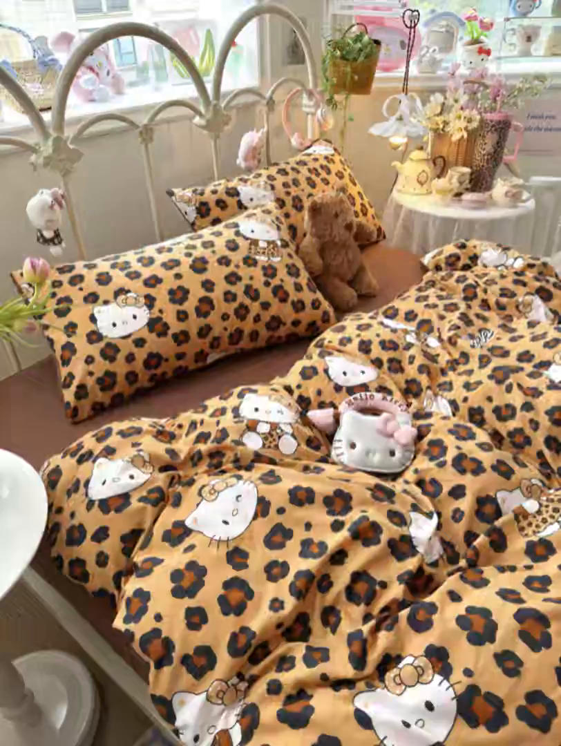 91家纺网 家纺一手货源 找家纺 卡斯诺家纺馆 2026新款卡通水洗云朵棉四件套下载文件包含买家秀 豹纹猫咪-咖