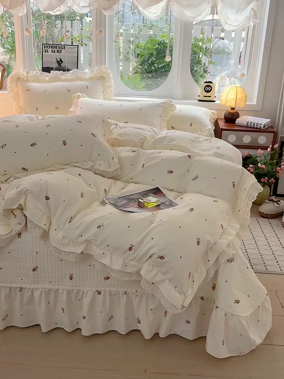 91家纺网 家纺一手货源 找家纺  梦莱斯 2026新款小清新可爱风纯棉花边床盖四件套 可爱胡萝卜