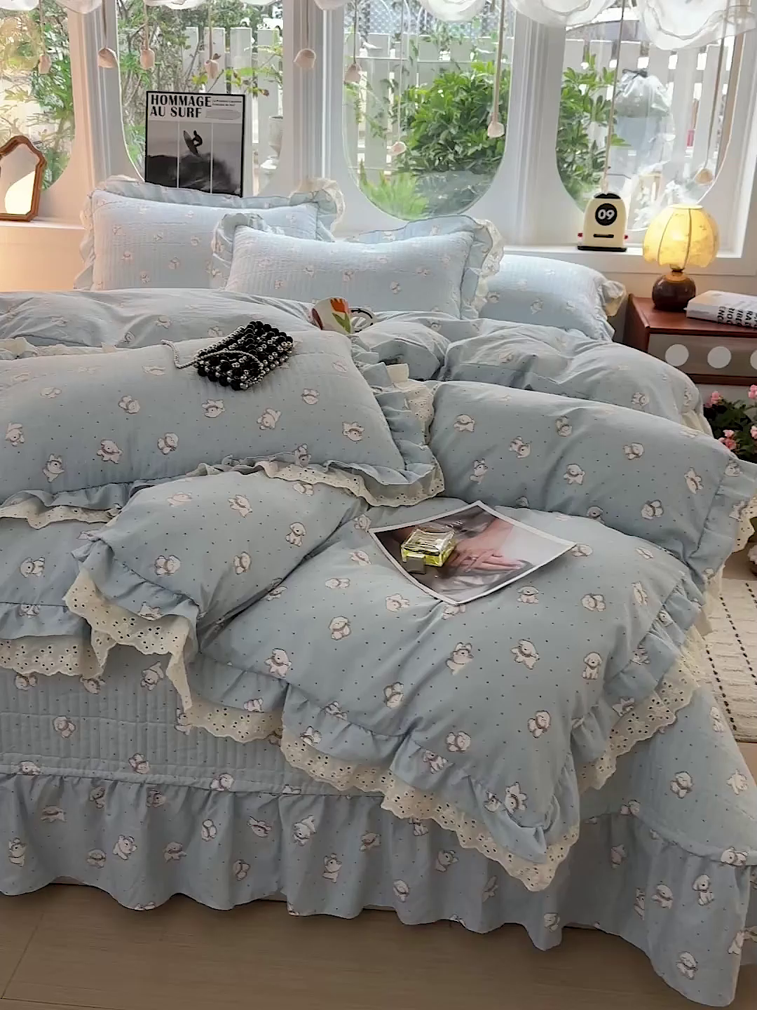 91家纺网 家纺一手货源 找家纺  梦莱斯 2026新款小清新可爱风纯棉花边床盖四件套 蓝色狗狗