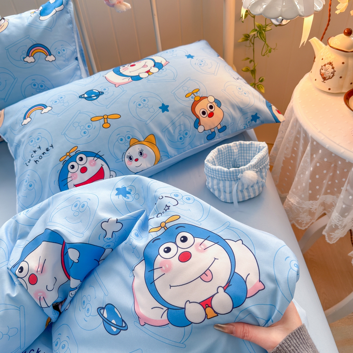 91家纺网 家纺一手货源 找家纺 卡斯诺家纺馆 2026新款卡通水洗云朵棉四件套下载文件包含买家秀 机器猫